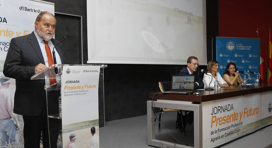 Fotos: Jornada en Palencia sobre la Formación Profesional Agraria
