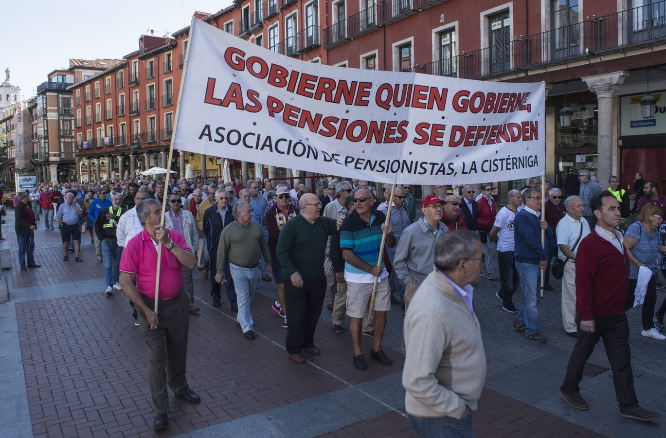 Reclaman retribuciones dignas con motivo del Día Internacional de las Personas Mayores