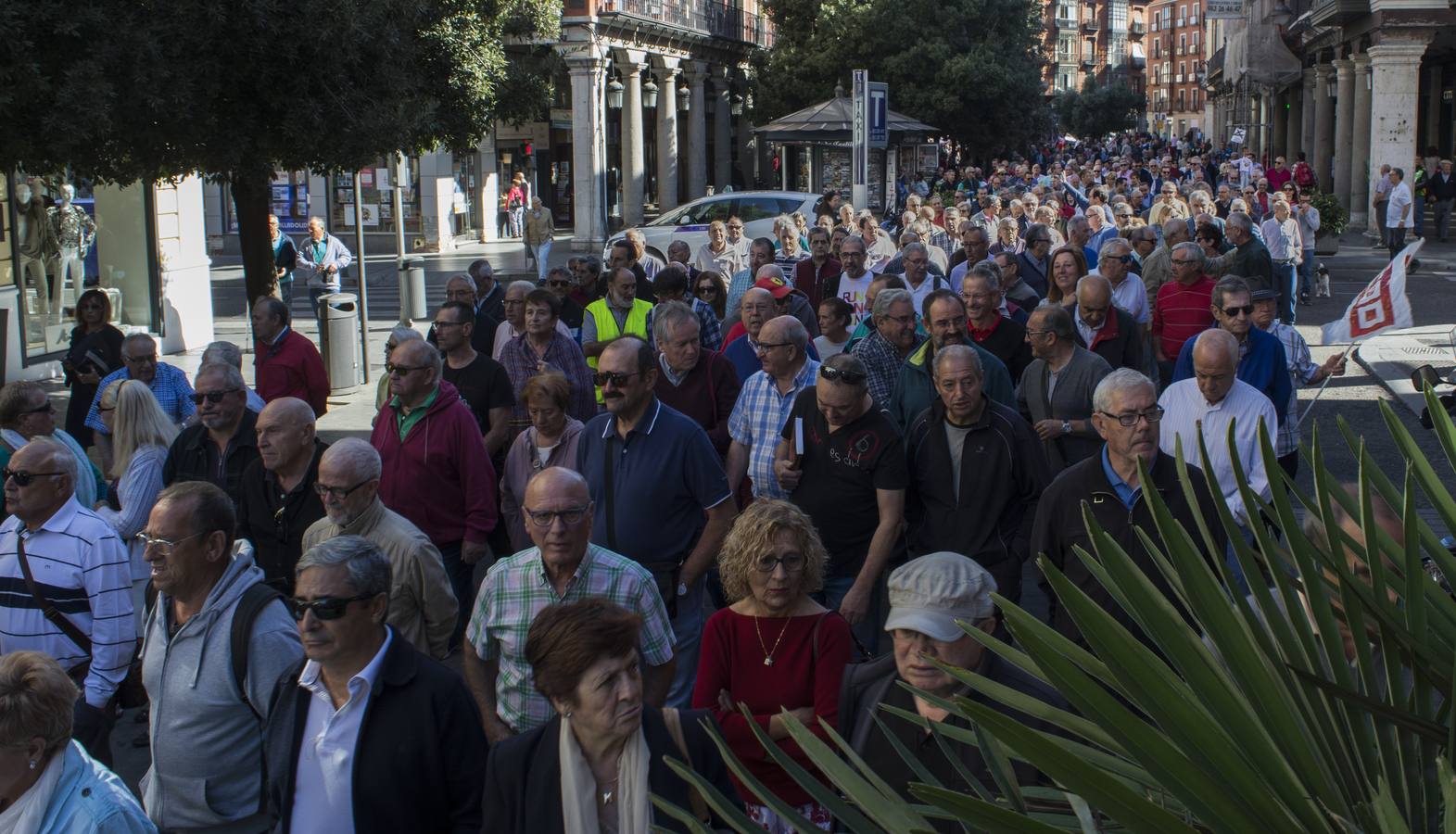 Reclaman retribuciones dignas con motivo del Día Internacional de las Personas Mayores