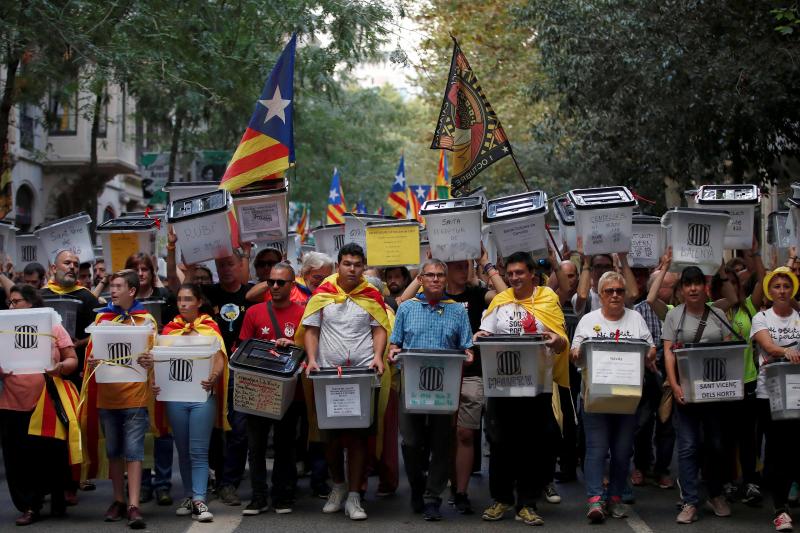 180.000 personas han acudido a la manifestación de Barcelona para conmemorar el primer aniversario del 1-O, según la Guardia Urbana