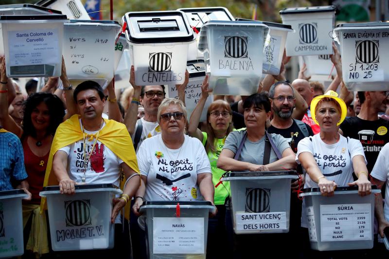 180.000 personas han acudido a la manifestación de Barcelona para conmemorar el primer aniversario del 1-O, según la Guardia Urbana