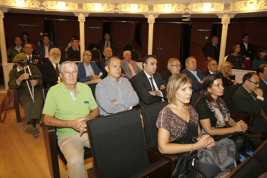 Fotos: Fiesta de los Angeles Custodios de la policia nacional en Palencia