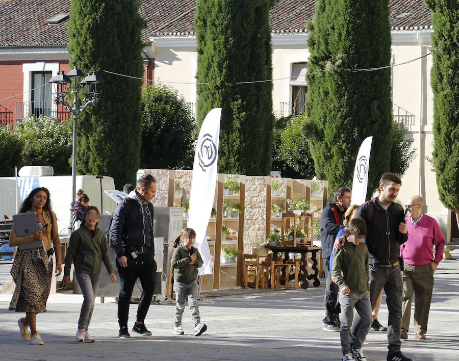 Fotos: Expectación en Palencia ante las cocinas de MasterChef Junior