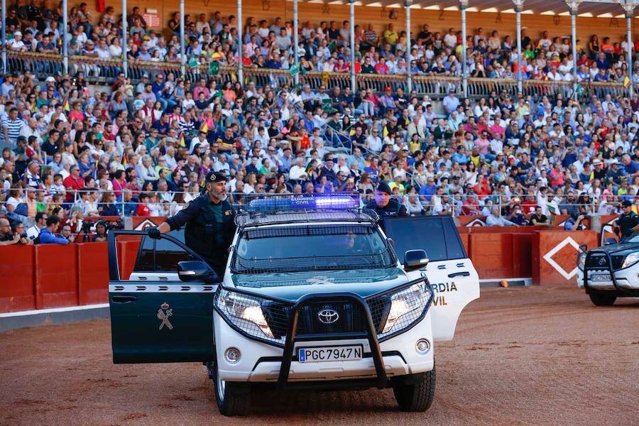 Exhibición de la Guardia Civil en la Plaza de Toros de La Glorieta de Salamanca