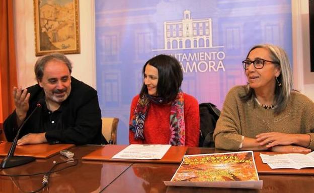 Presentación del X Festival Coral de Otoño en el Ayuntamiento de Zamora. 