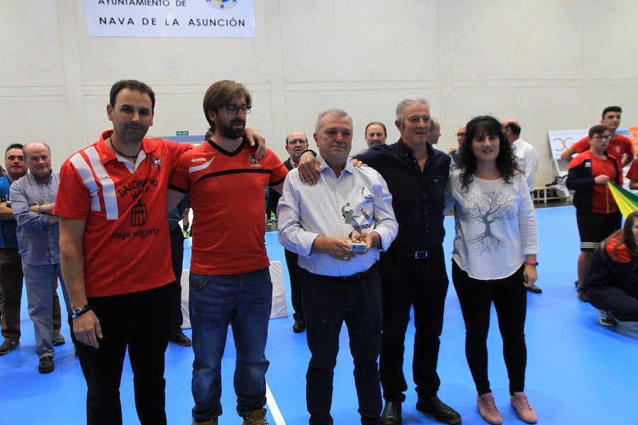 Fotos: Balonmano Nava - Santoña