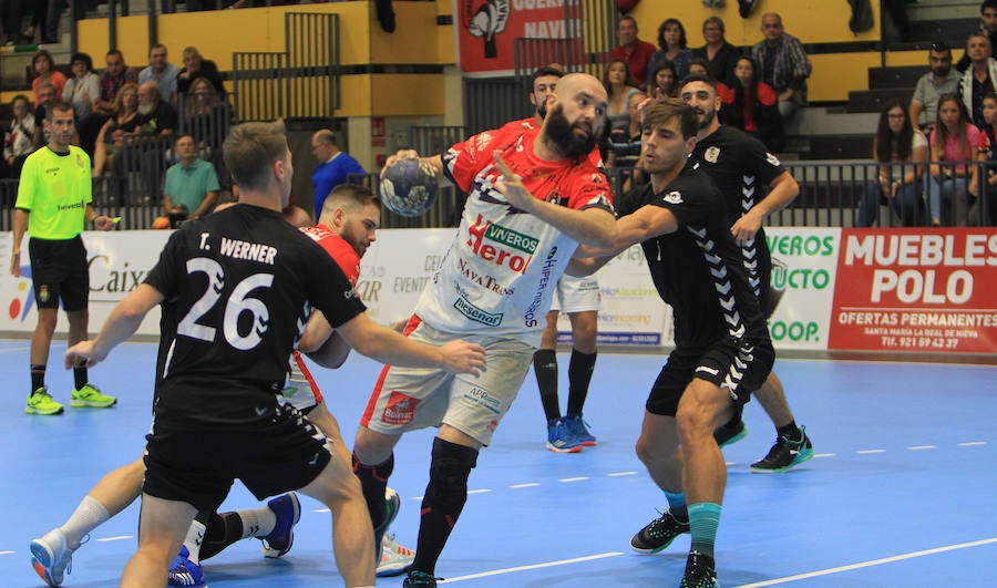 Fotos: Balonmano Nava - Santoña