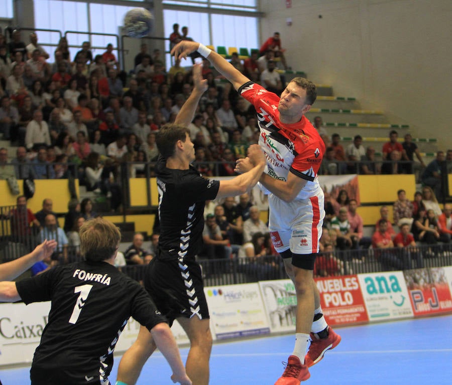 Fotos: Balonmano Nava - Santoña