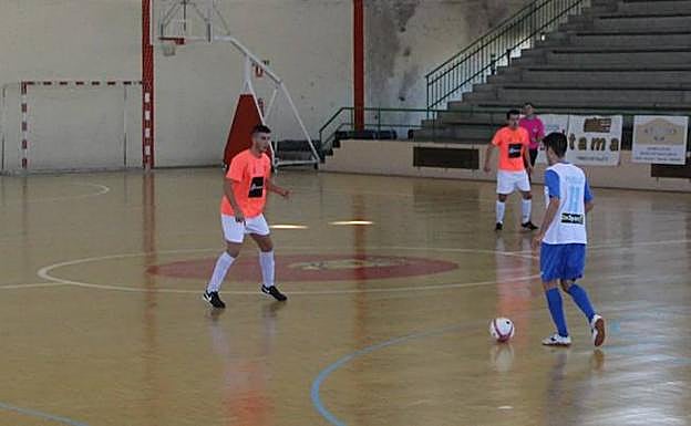 Momento de uno de los últimos partidos del Mariano Rico en Santa Clara.