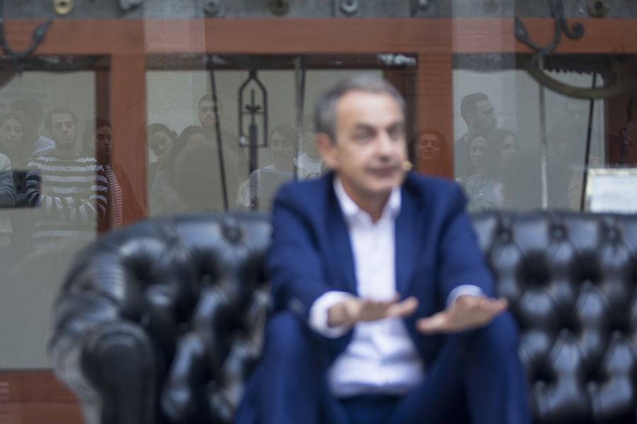 Fotos: José Luis Rodríguez Zapatero participa en un acto de UGT en Valladolid