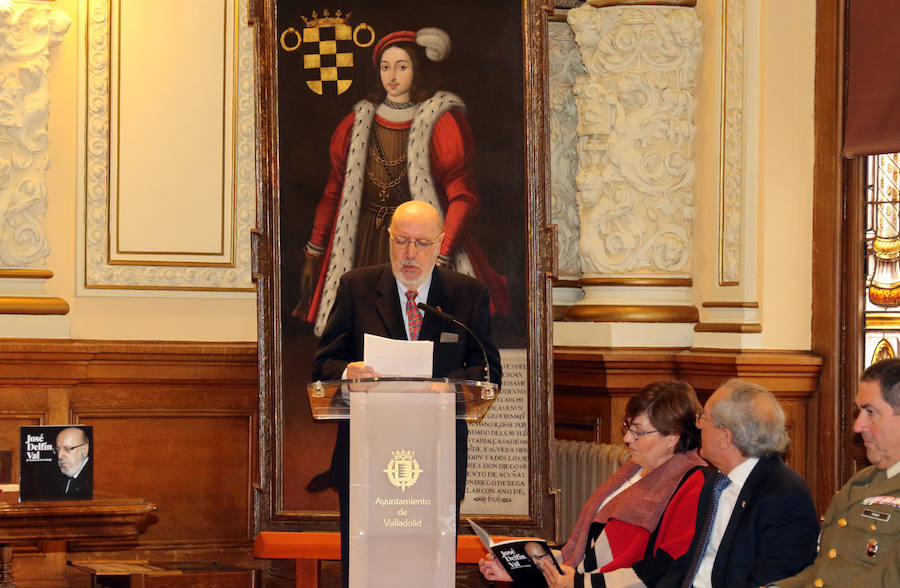 Fotos: José Delfín Val, nuevo cronista oficial de Valladolid