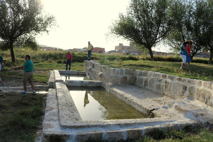 Fotos: Fuentes de Valdepero rehabilita con acierto los pilones
