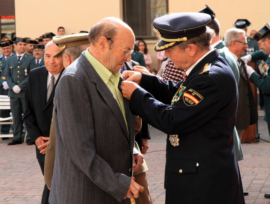 Fotos: La Guardia Civil celebra la Virgen del Pilar