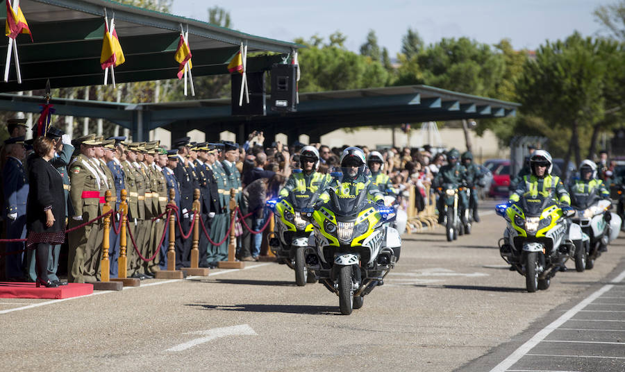 Fotos: La Guardia Civil celebra la Virgen del Pilar en Valladolid