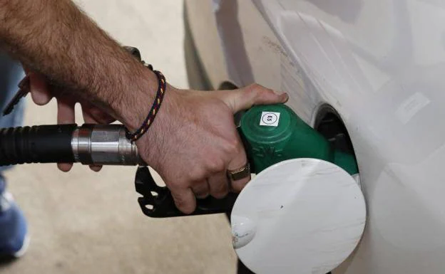 El nuevo etiquetado de la gasolina llega con discreción a Valladolid