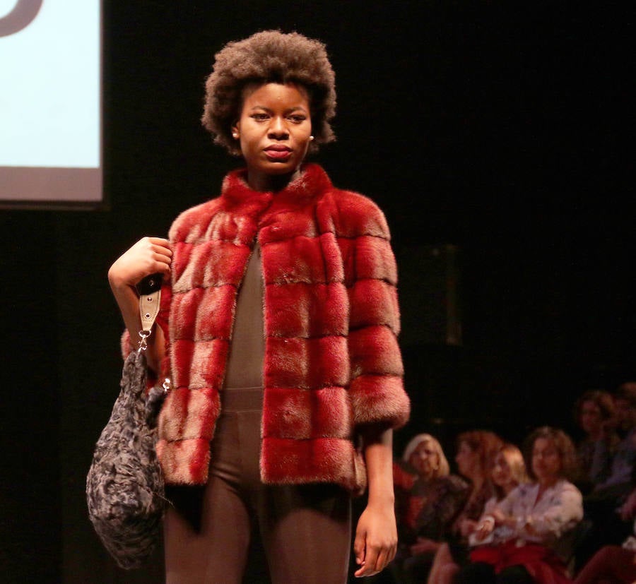 Fotos: Desfile de la Semana de la Moda de Valladolid en el LAVA