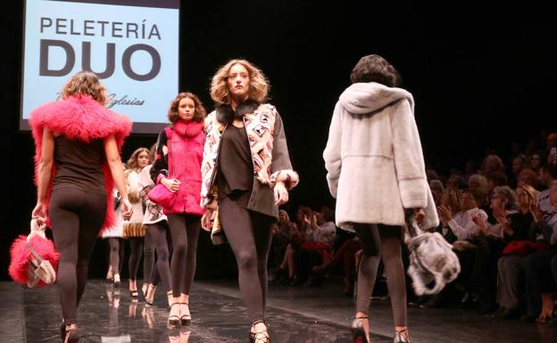 Desfile en el Laboratorio de las Artes de Valladolid (LAVA).