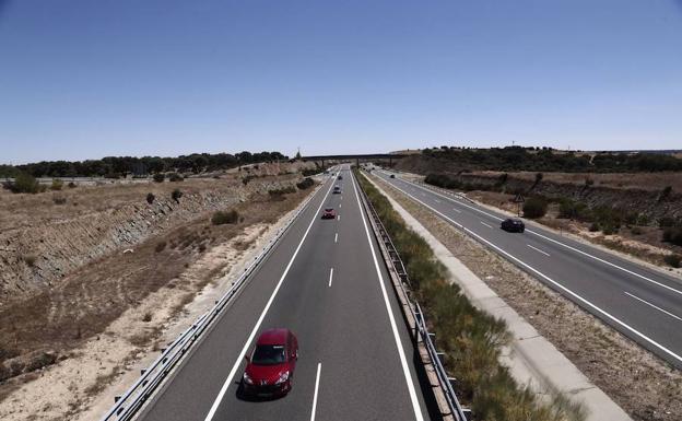 Autovía A-66 a su paso por la provincia de Salamanca.