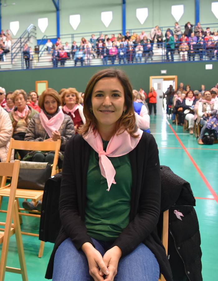 Fotos: Encuentro regional de cáncer de mama en Aguilar de Campoo