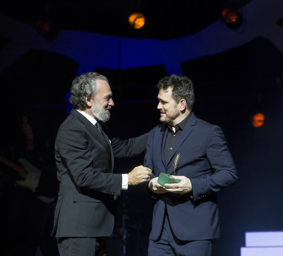 El actor estadounidense recibió la Espiga de Honor en la gala inaugural del festival