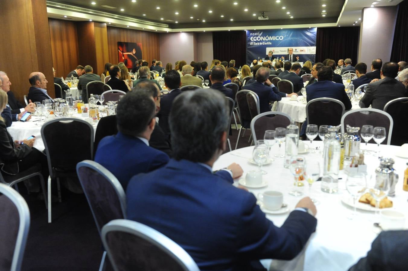 Fotos: Nicolás Redondo Terreros, en el Foro Económico de El Norte de Castilla