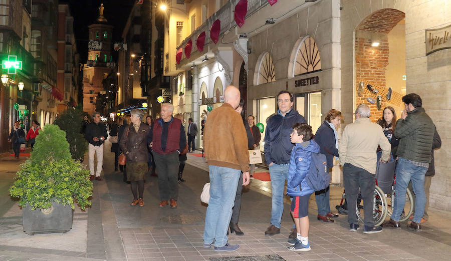 Fotos: Campaña de promoción de la calle Regalado de Valladolid