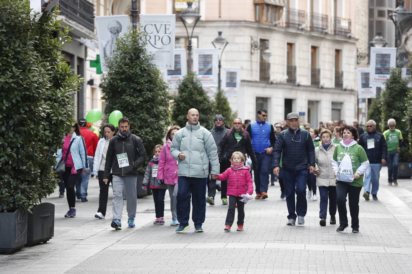 Fotos: VII Marcha contra el Cáncer en Valladolid (2)