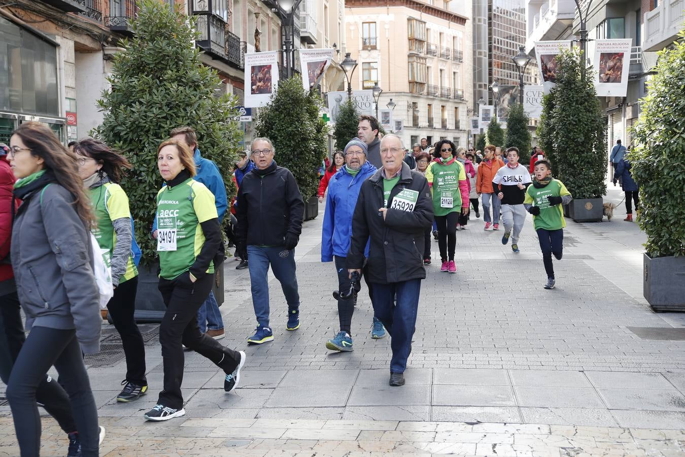 Fotos: VII Marcha contra el Cáncer en Valladolid (2)