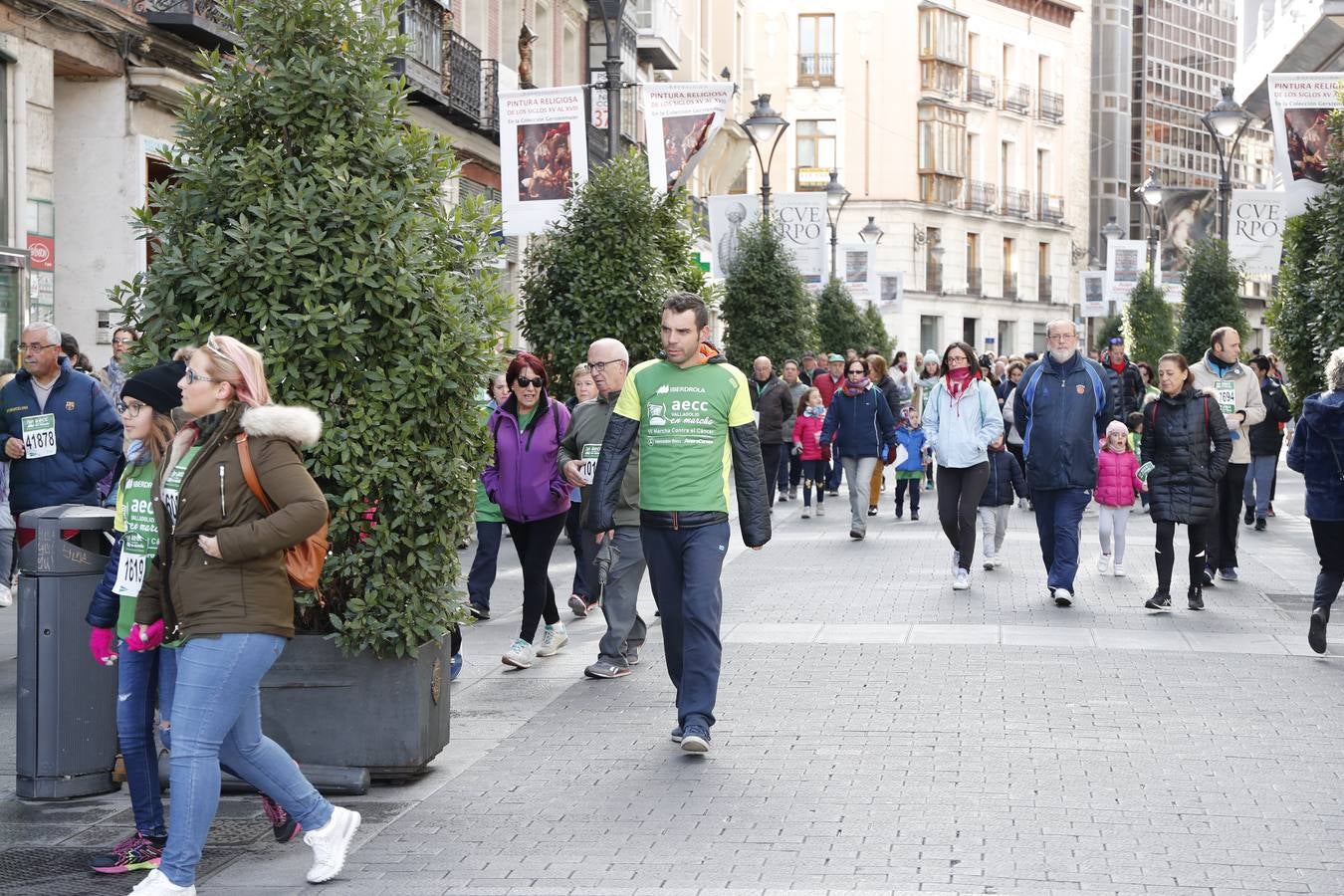 Fotos: VII Marcha contra el Cáncer en Valladolid (2)