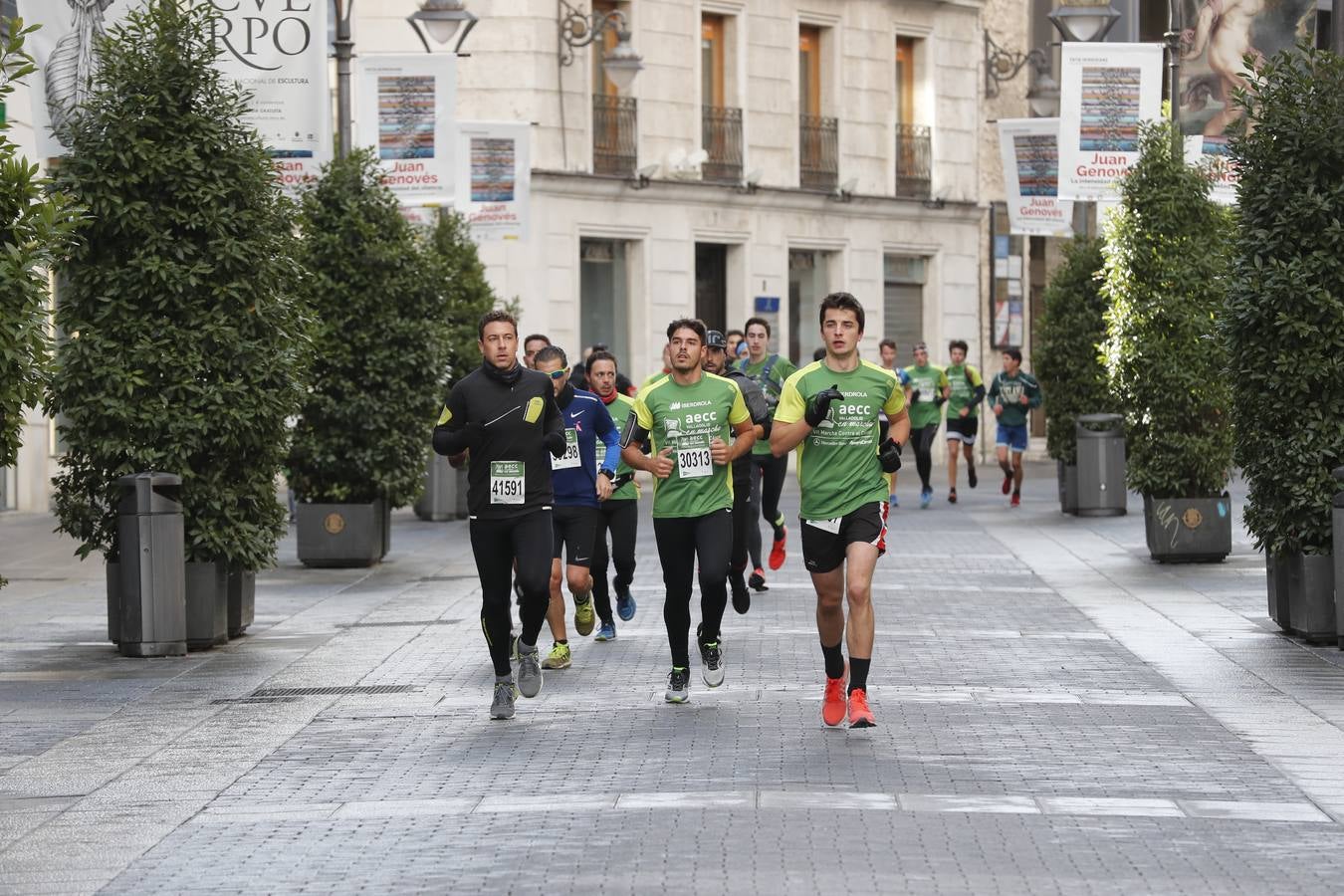 Fotos: Marcha contra el Cáncer en Valladolid (1)