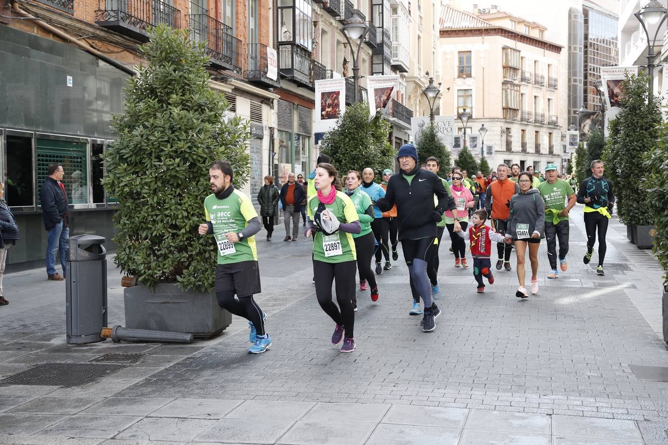 Fotos: Marcha contra el Cáncer en Valladolid (1)