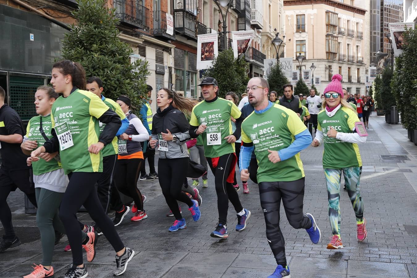 Fotos: Marcha contra el Cáncer en Valladolid (1)