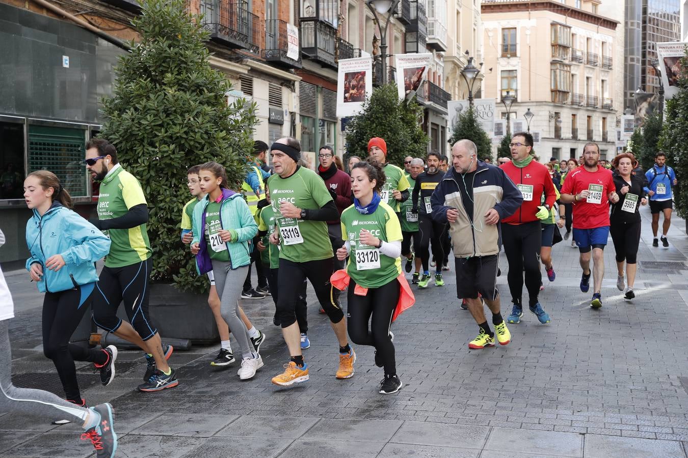 Fotos: Marcha contra el Cáncer en Valladolid (1)