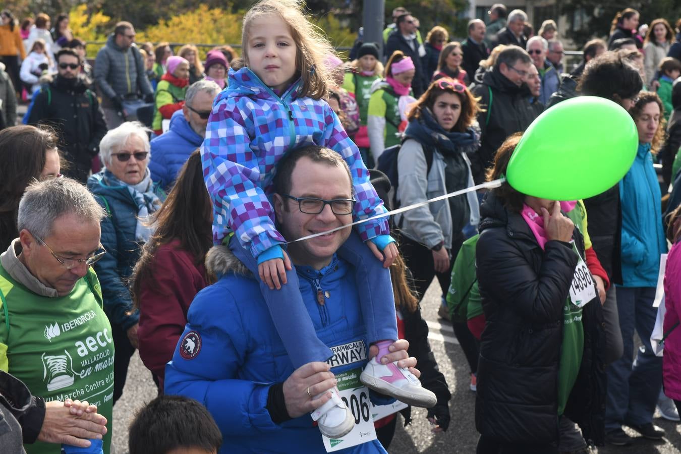 Fotos: VII Marcha contra el Cáncer en Valladolid (6)