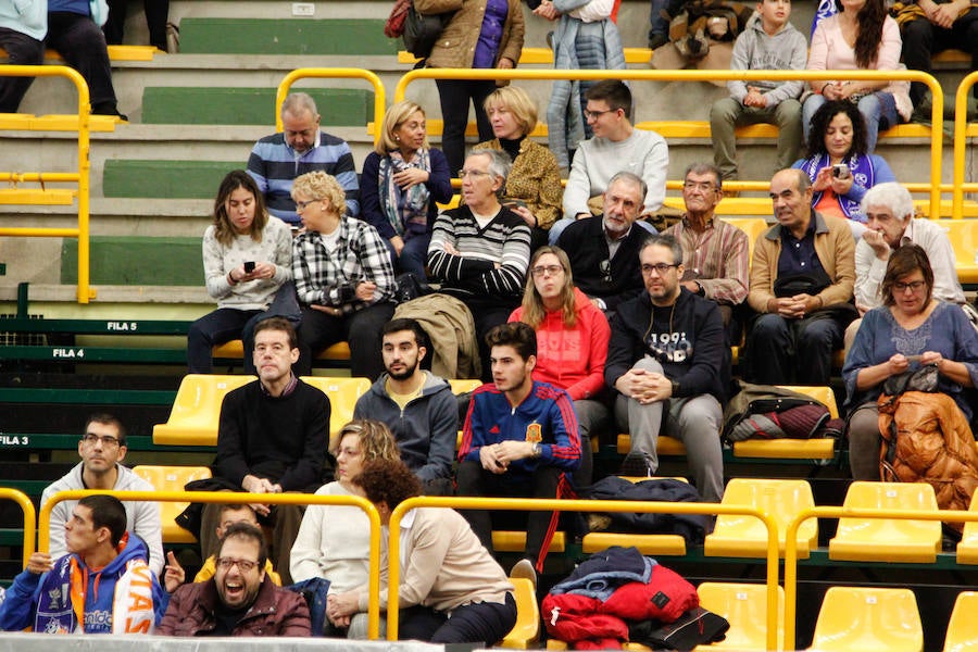 Fotos: Perfumerías Avenida se impone al Quesos El Pastor de Zamora (72-50)