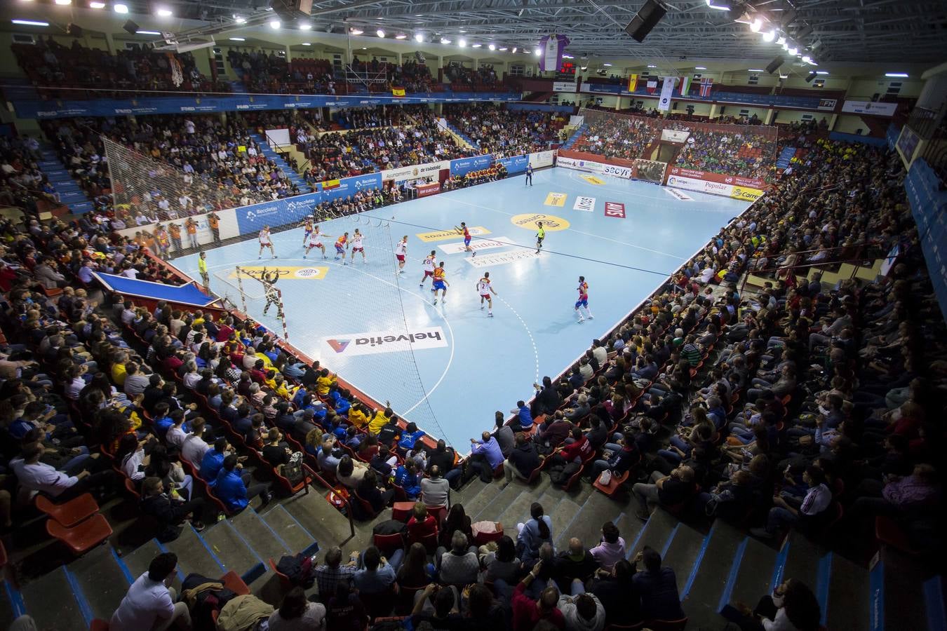 En una gran primera mitad excepcional y después supera el bache para alzarse con una merecida victoria en Huerta del Rey