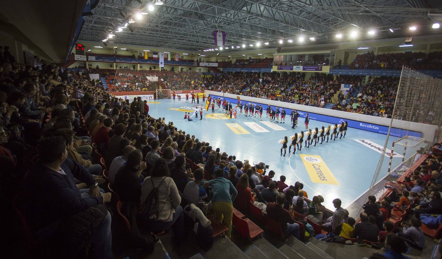 En una gran primera mitad excepcional y después supera el bache para alzarse con una merecida victoria en Huerta del Rey