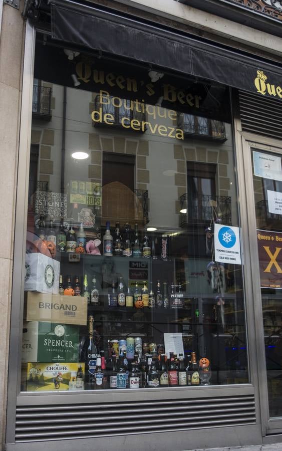 Fotos: El comercio vallisoletano se viste de Halloween