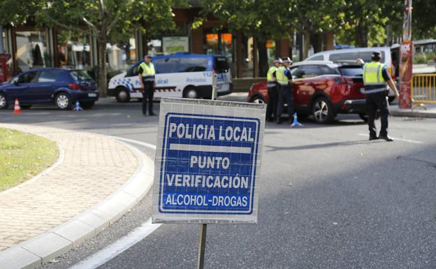 Tres conductores dan positivo en drogas de madrugada en Palencia