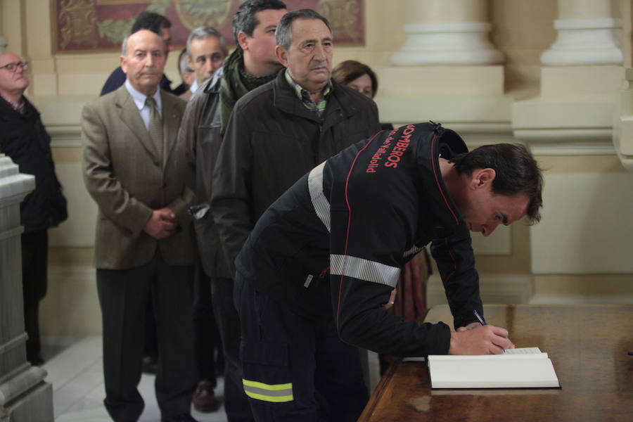 El Ayuntamiento de Valladolid acoge la capilla ardiente por el que fuera su alcalde entre 1979 y 1995