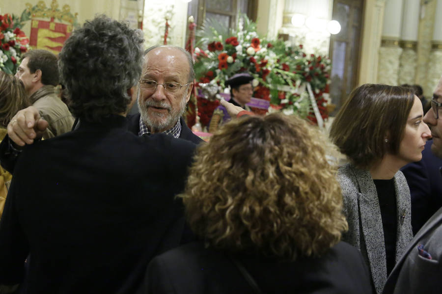 El Ayuntamiento de Valladolid acoge la capilla ardiente por el que fuera su alcalde entre 1979 y 1995