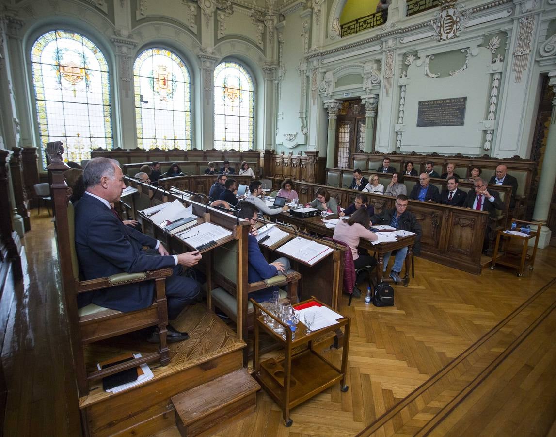 Fotos: Pleno en el Ayuntamiento de Valladolid