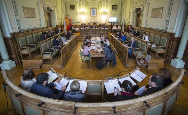 Pleno del Ayuntamiento de Valladolid celebrado este martes.