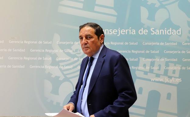 El consejero de Sanidad, Antonio María Sáez, informa sobre la constitución del Grupo de Trabajo para la mejora de la Atención Primaria.