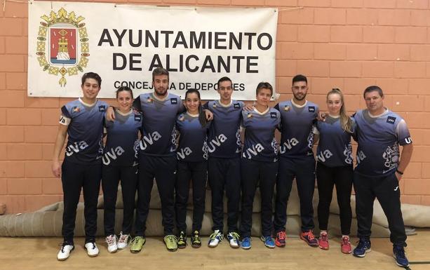 Jornada de gloria para el Universitario de bádminton