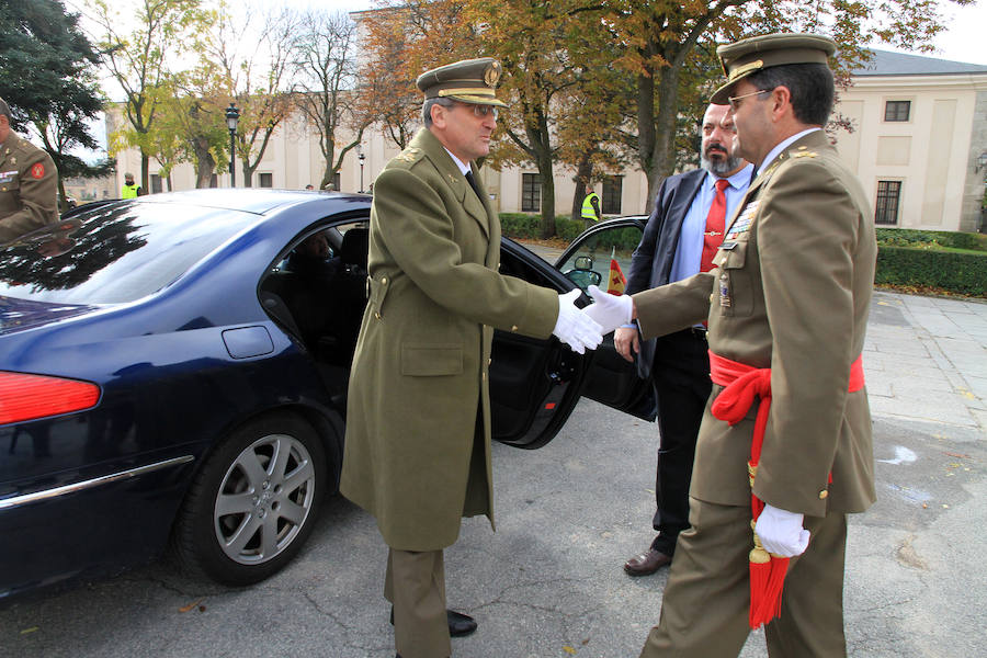 Fotos: Ceremonia de inauguración del curso de la Academia de Artillería