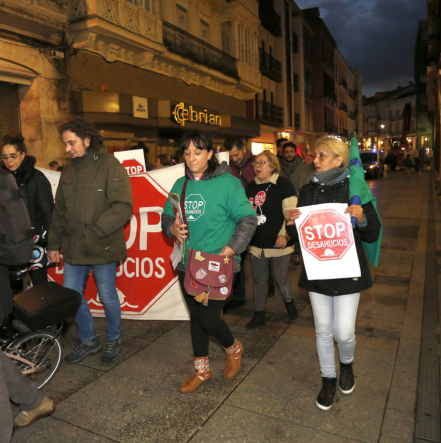 Fotos: Manifestación de los afectados por las Hipotecas