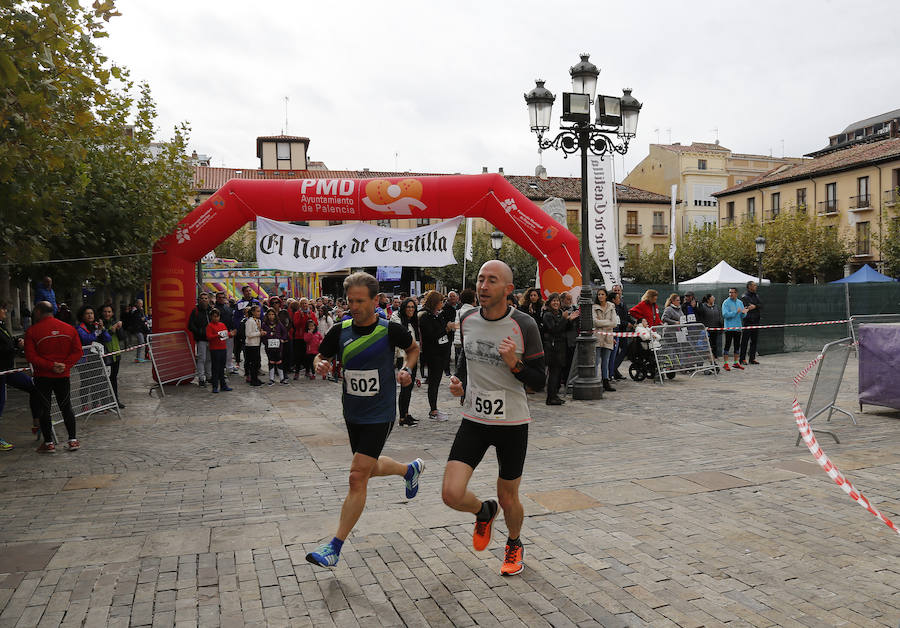 Fotos: Carrera-Marcha de El Norte de Castilla contra la violencia machista ( 1 )