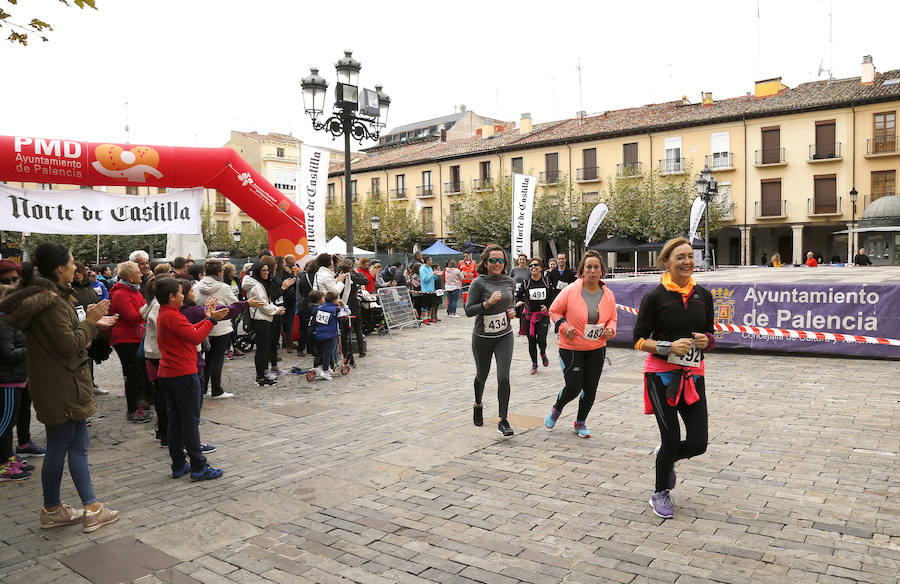 Fotos: Carrera-Marcha de El Norte de Castilla contra la violencia machista ( 1 )