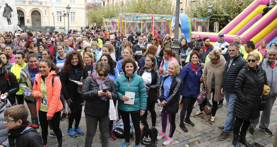 Fotos: Carrera-Marcha de El Norte de Castilla contra la violencia machista ( 2 )